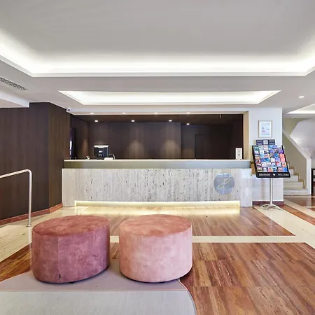 Exe Mitre Hotel 3*