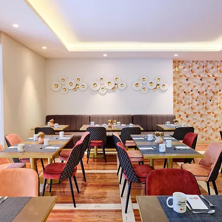 Exe Mitre מלון ברצלונה