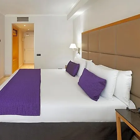 Hotel Exe Mitre 3*