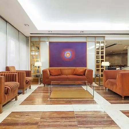 מלון Exe Mitre 3*