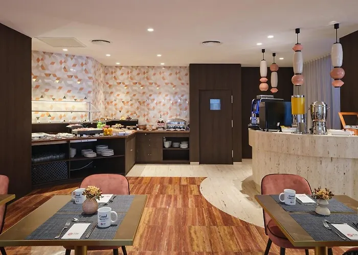 エグゼ ミトレ 3* バルセロナ