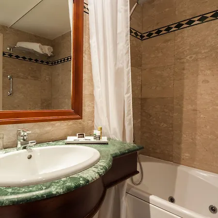 Otel Exe Mitre Barselona