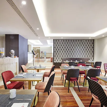 Hotel Exe Mitre